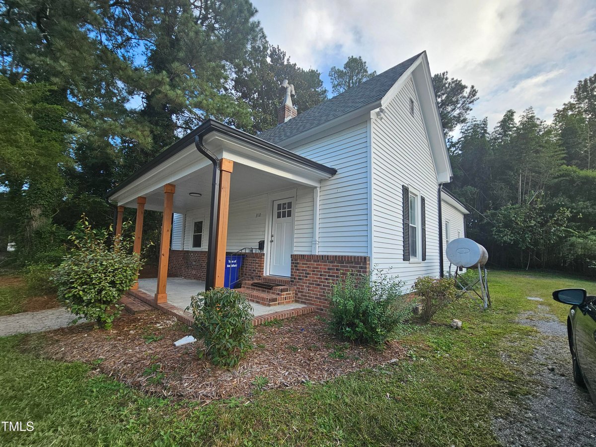 310 E Woodall Street, Smithfield NC 27577