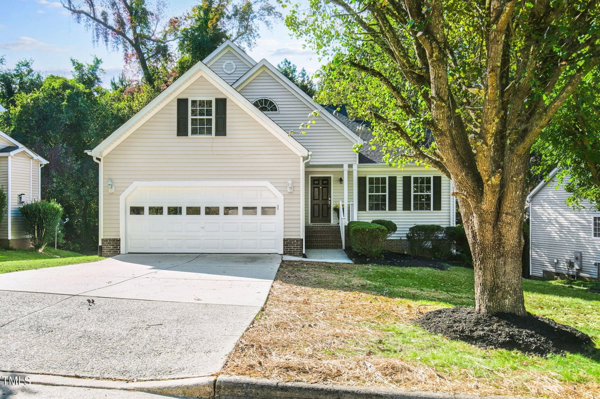 204 Kenilworth Place, Chapel Hill NC 27516