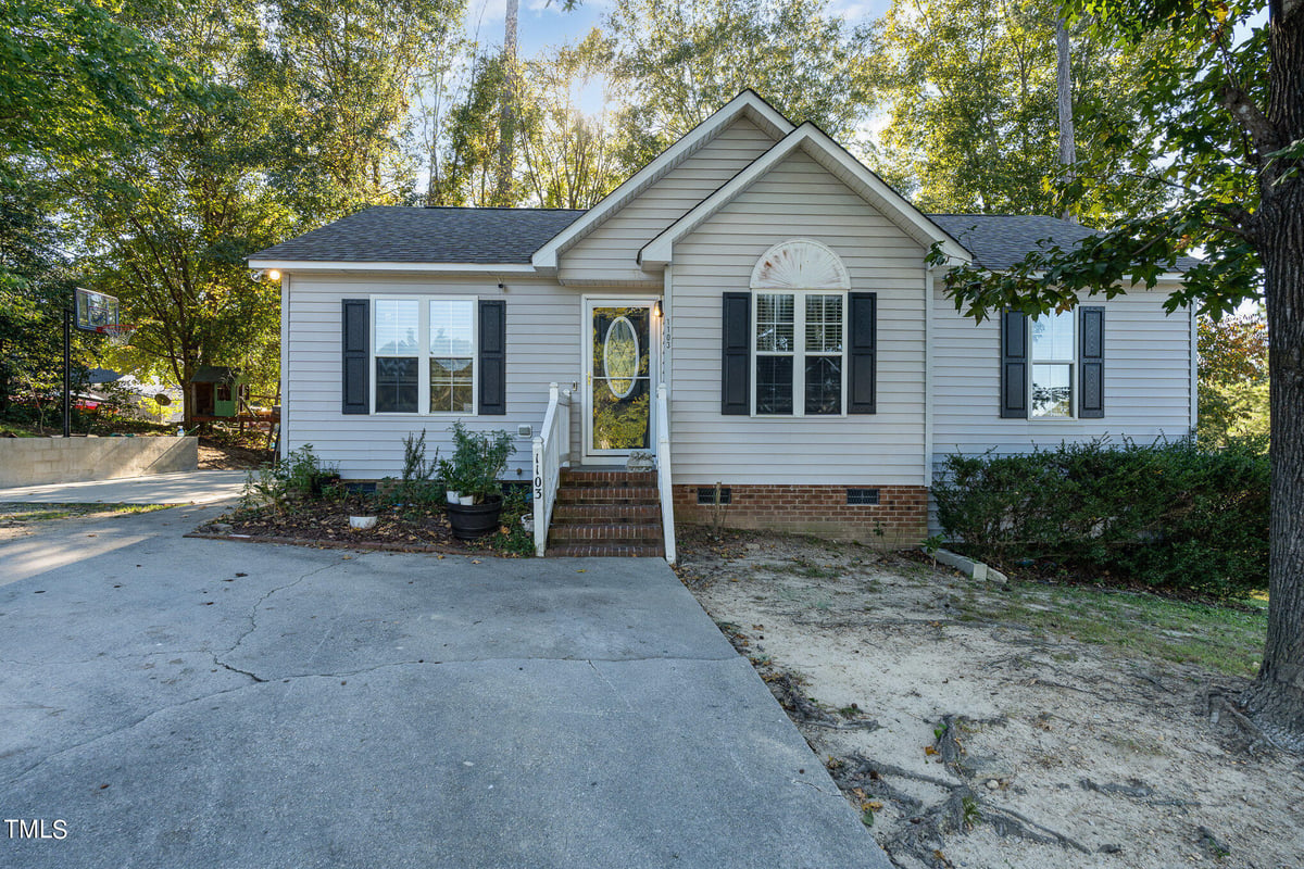 1103 Craftway Court, Knightdale NC 27545