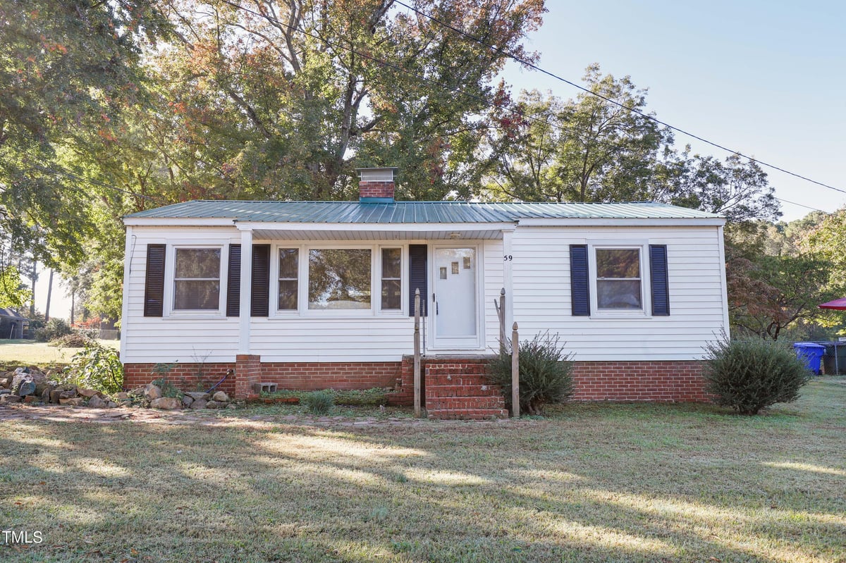 59 W Cornwallis Street, Pittsboro NC 27312