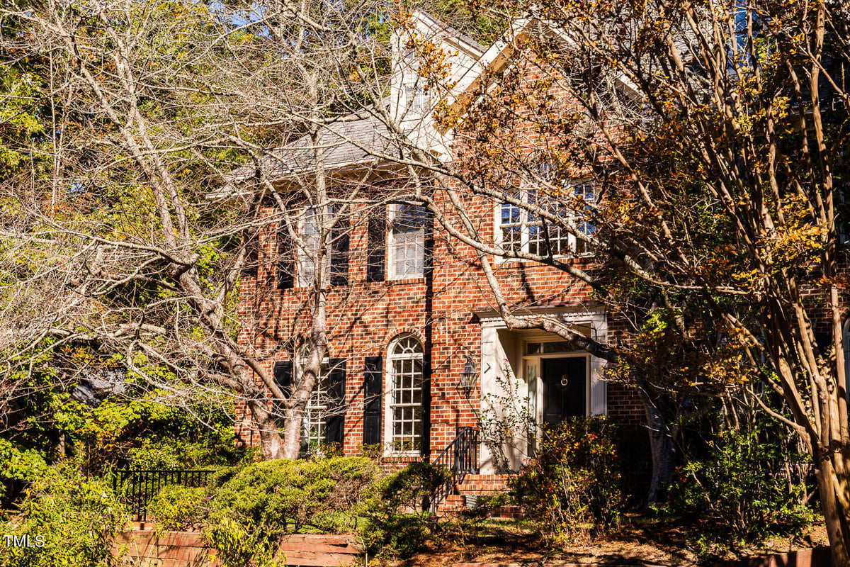 425 Deming Road, Chapel Hill NC 27514