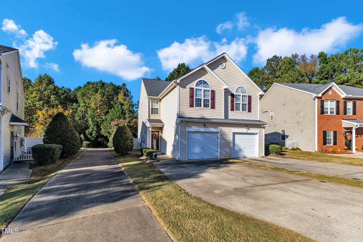 365 Woodson Drive, Clayton NC 27527