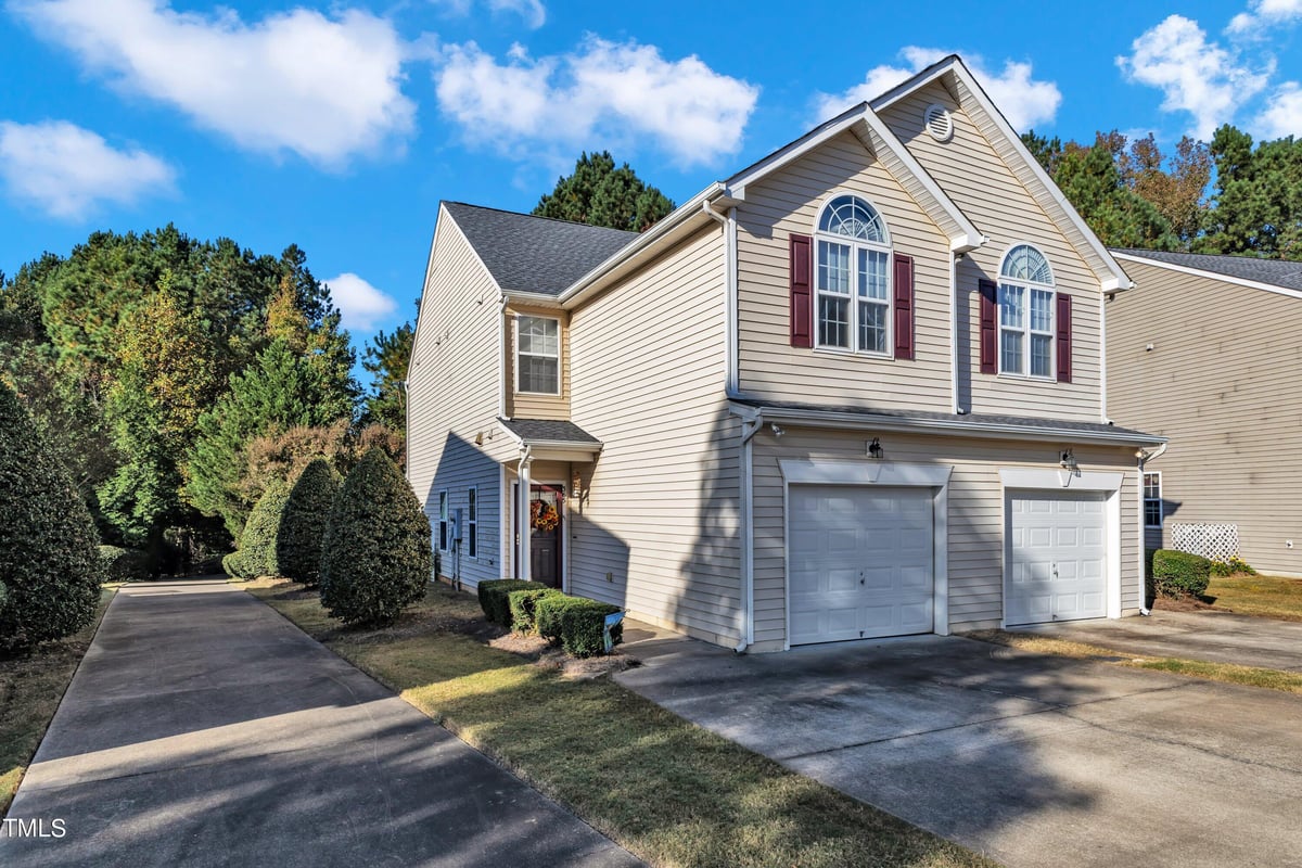 365 Woodson Drive, Clayton NC 27527