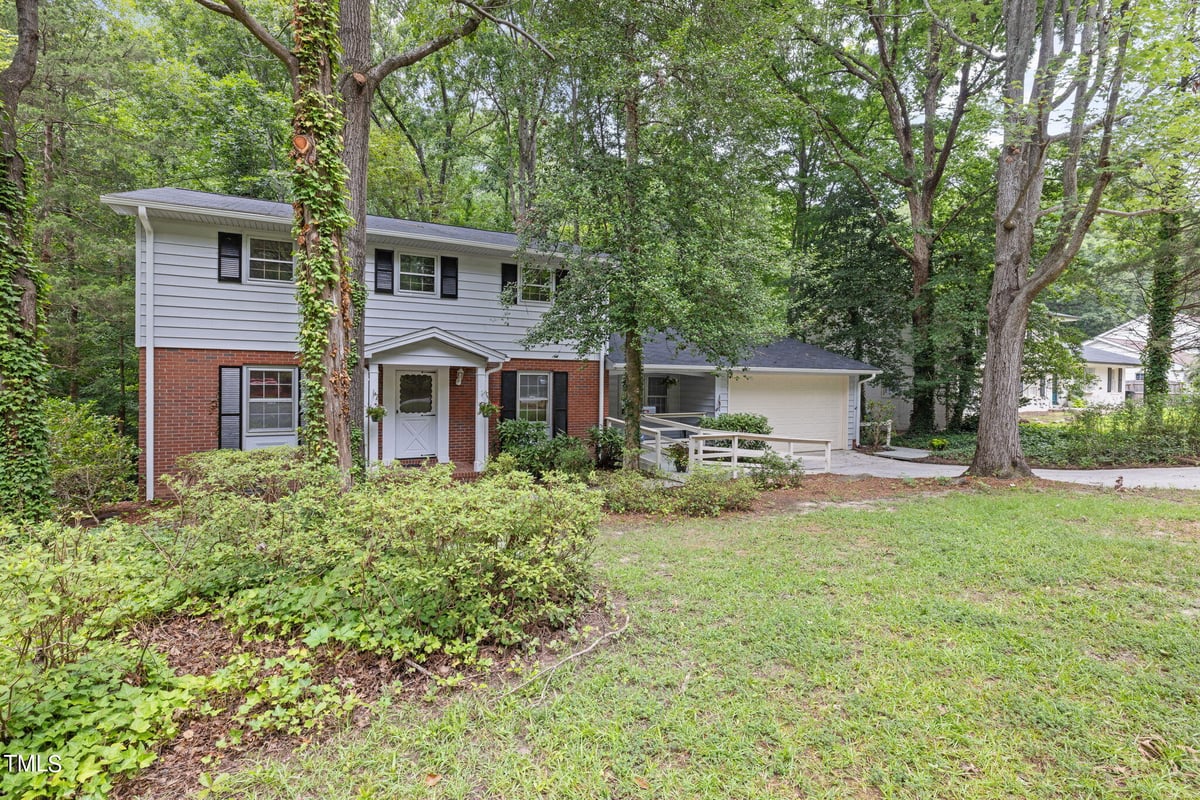 4909 Hollyridge Drive, Raleigh NC 27612