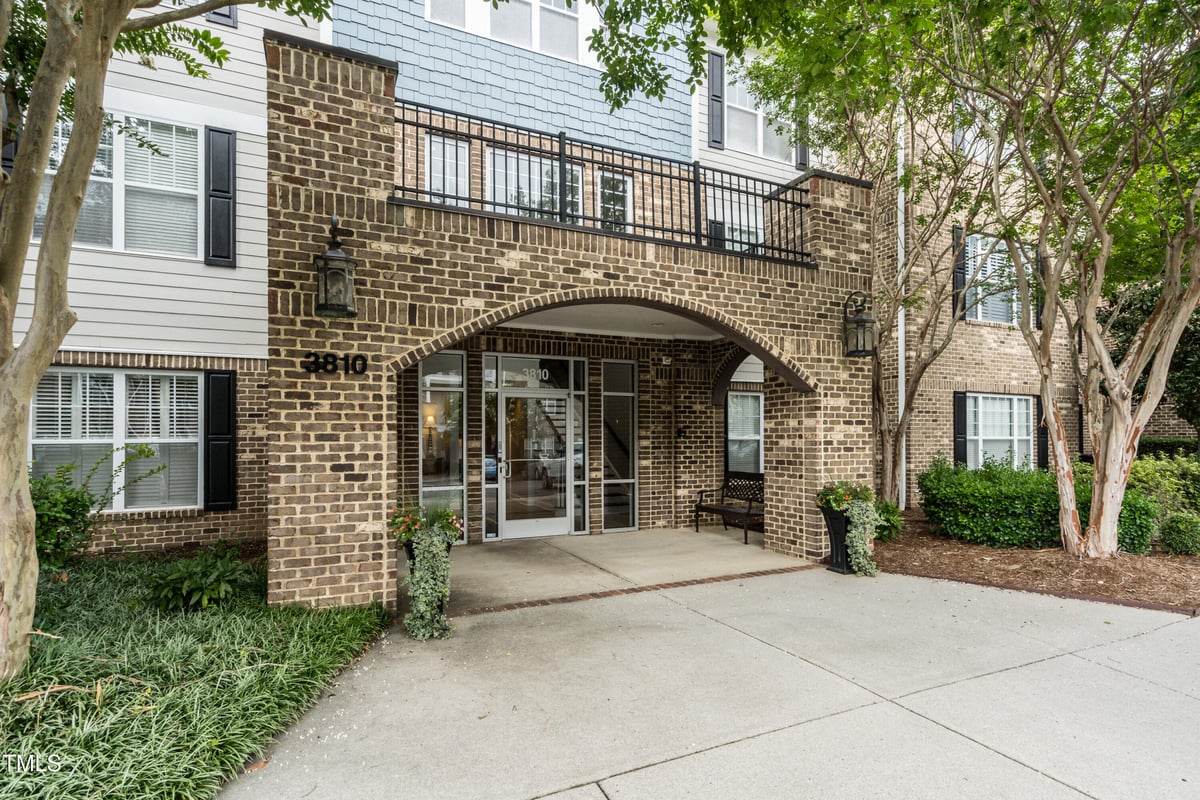 3810 Lunceston Way # 305, Raleigh NC 27613