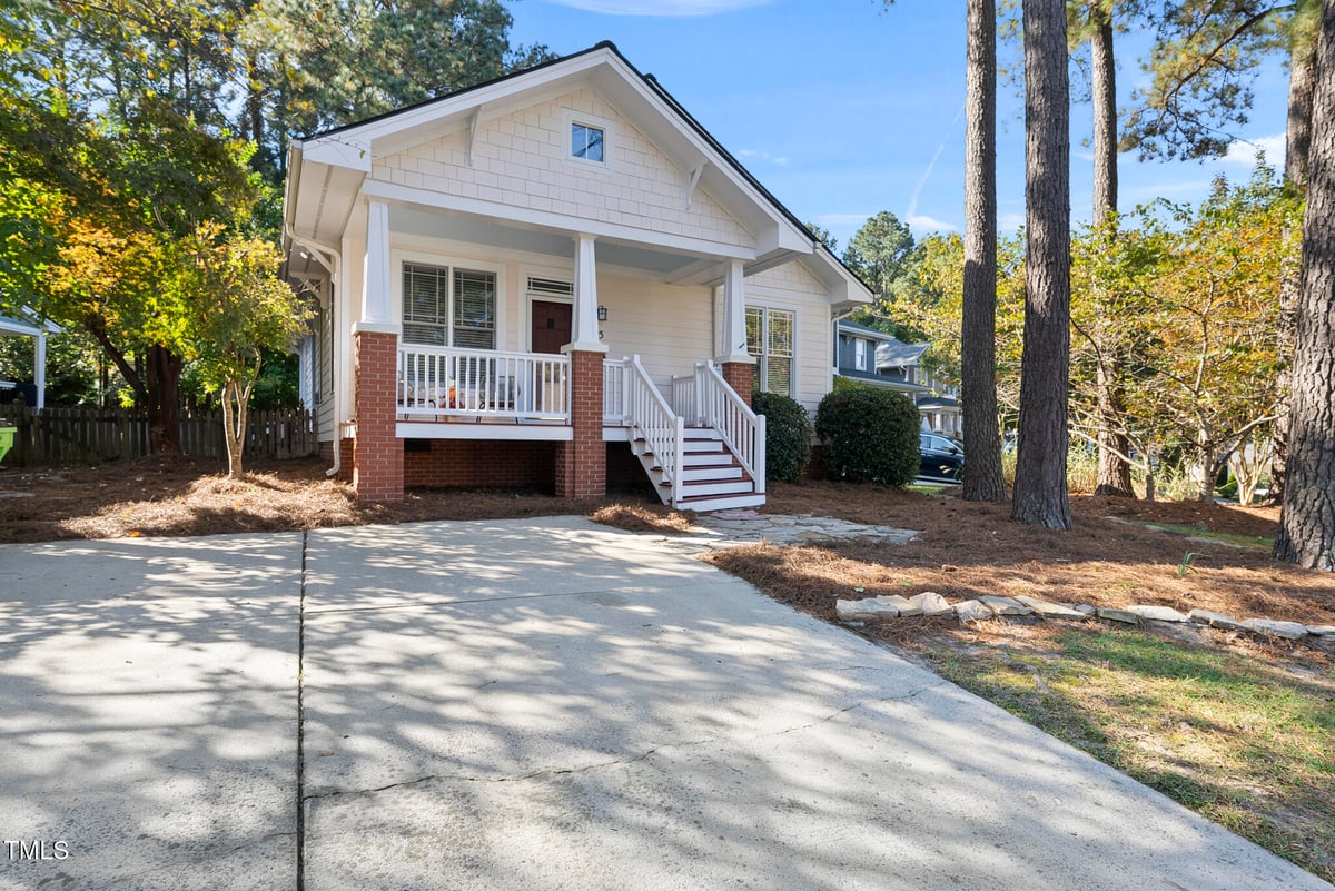 325 Pine Nut Lane, Apex NC 27502