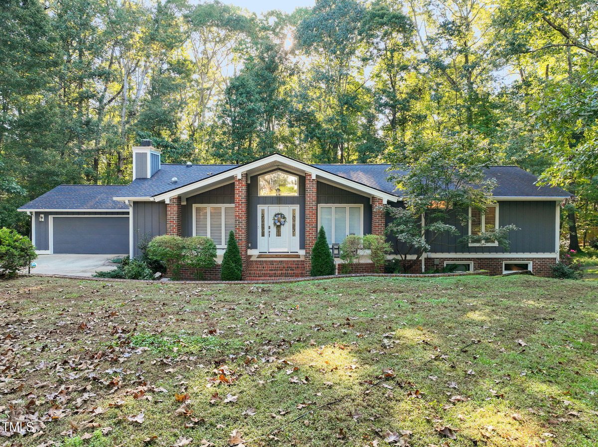 106 Lochwood East Drive, Cary NC 27518