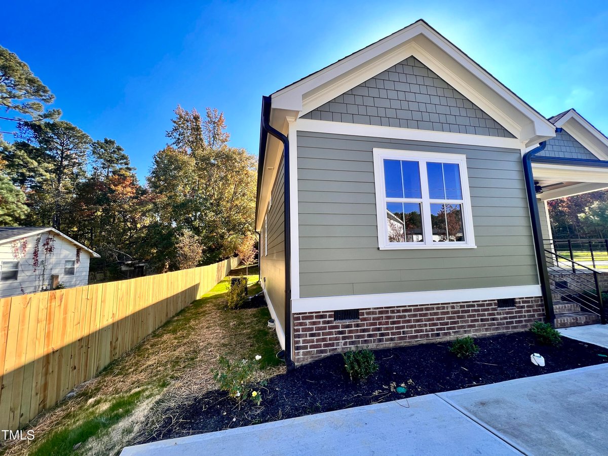 2710 -C Mansfield Avenue, Durham NC 27703