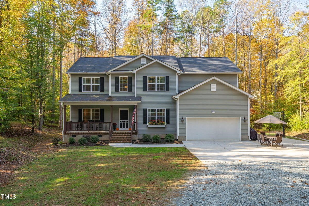 2743 Cliff View Drive, Graham NC 27253