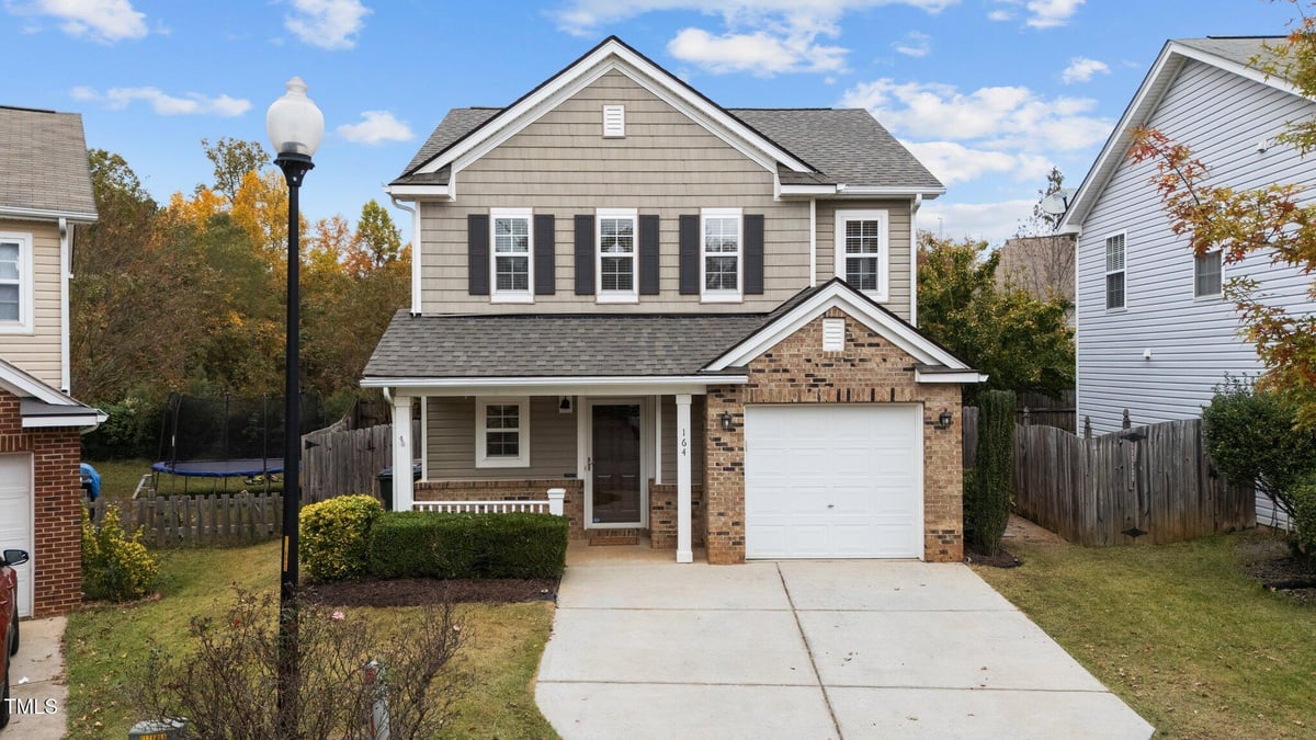 164 Palmdale Court, Holly Springs NC 27540