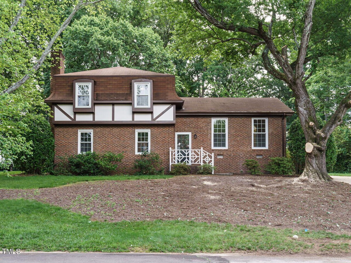 1217 Pond Street, Cary NC 27511