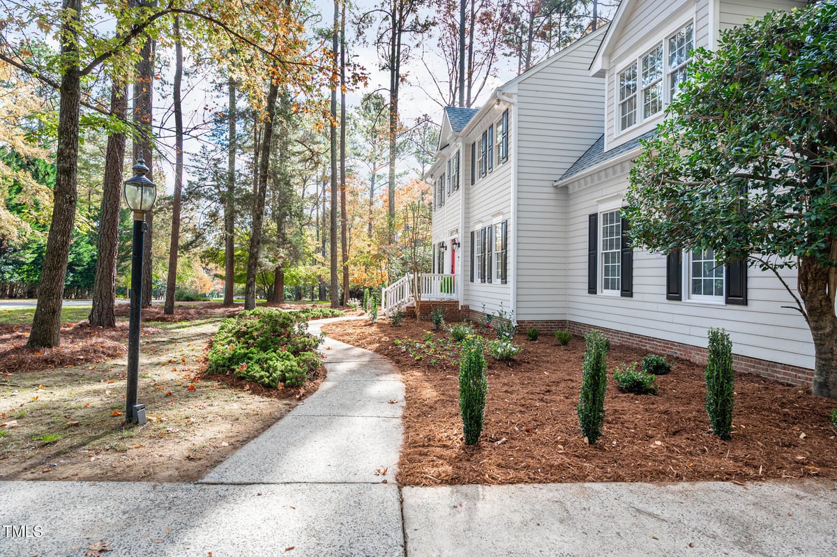 2305 Pathway Drive, Chapel Hill NC 27516