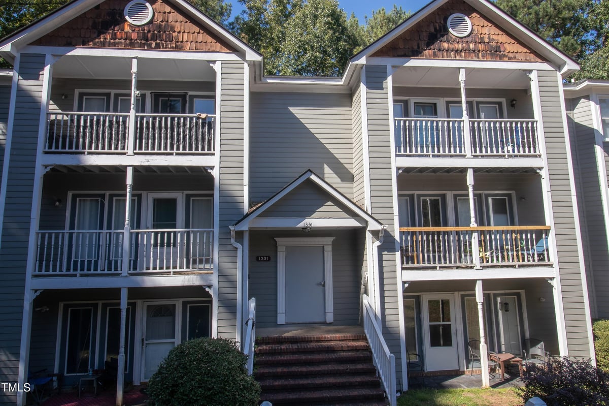 1331 Park Glen Drive # 101, Raleigh NC 27610