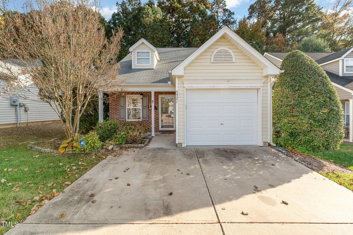 5521 Golden Moss Trail, Raleigh NC 27613