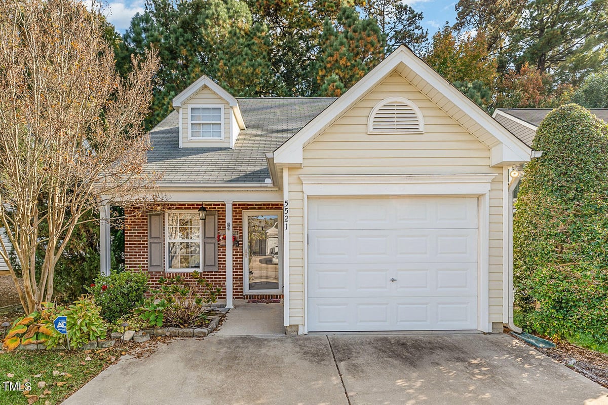 5521 Golden Moss Trail, Raleigh NC 27613