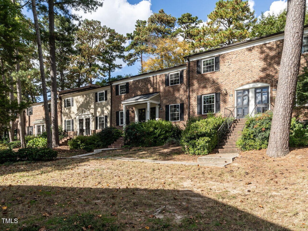 3736 Jamestown Circle, Raleigh NC 27609