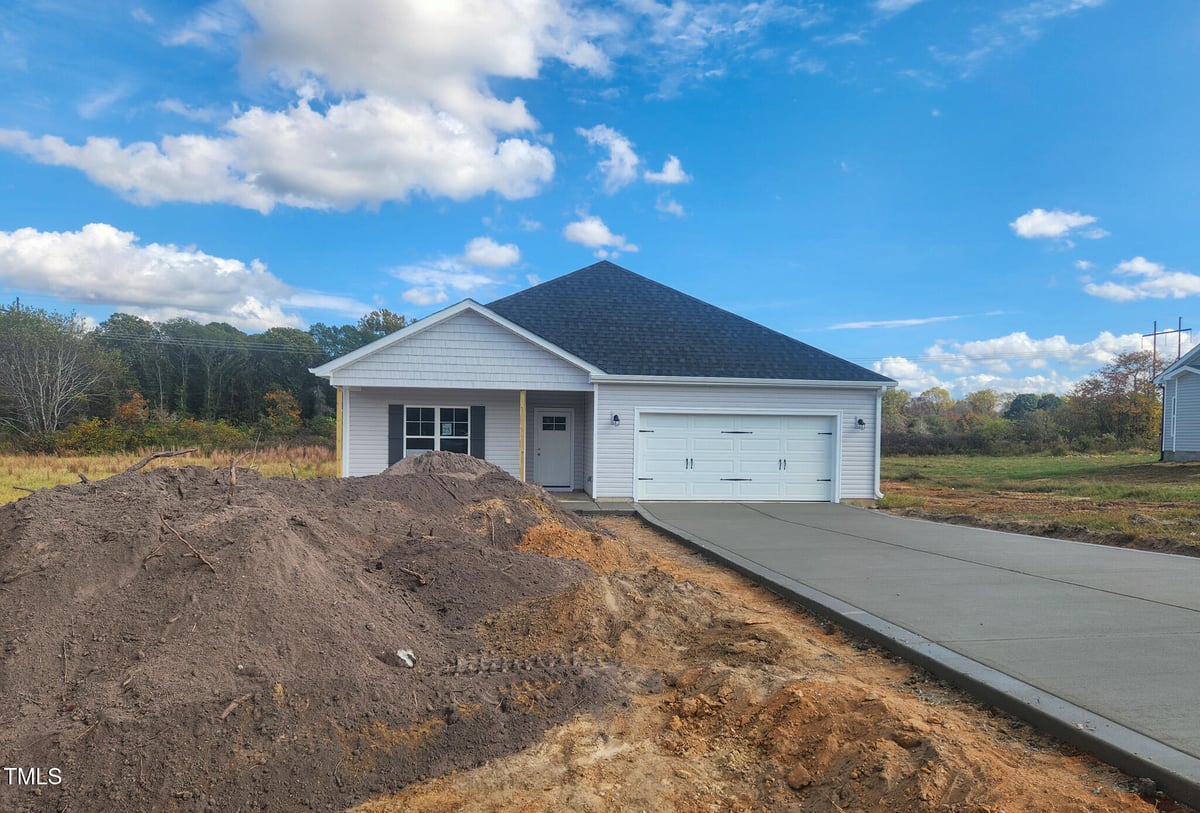 224 Johnson Ridge Way, Four Oaks NC 27524