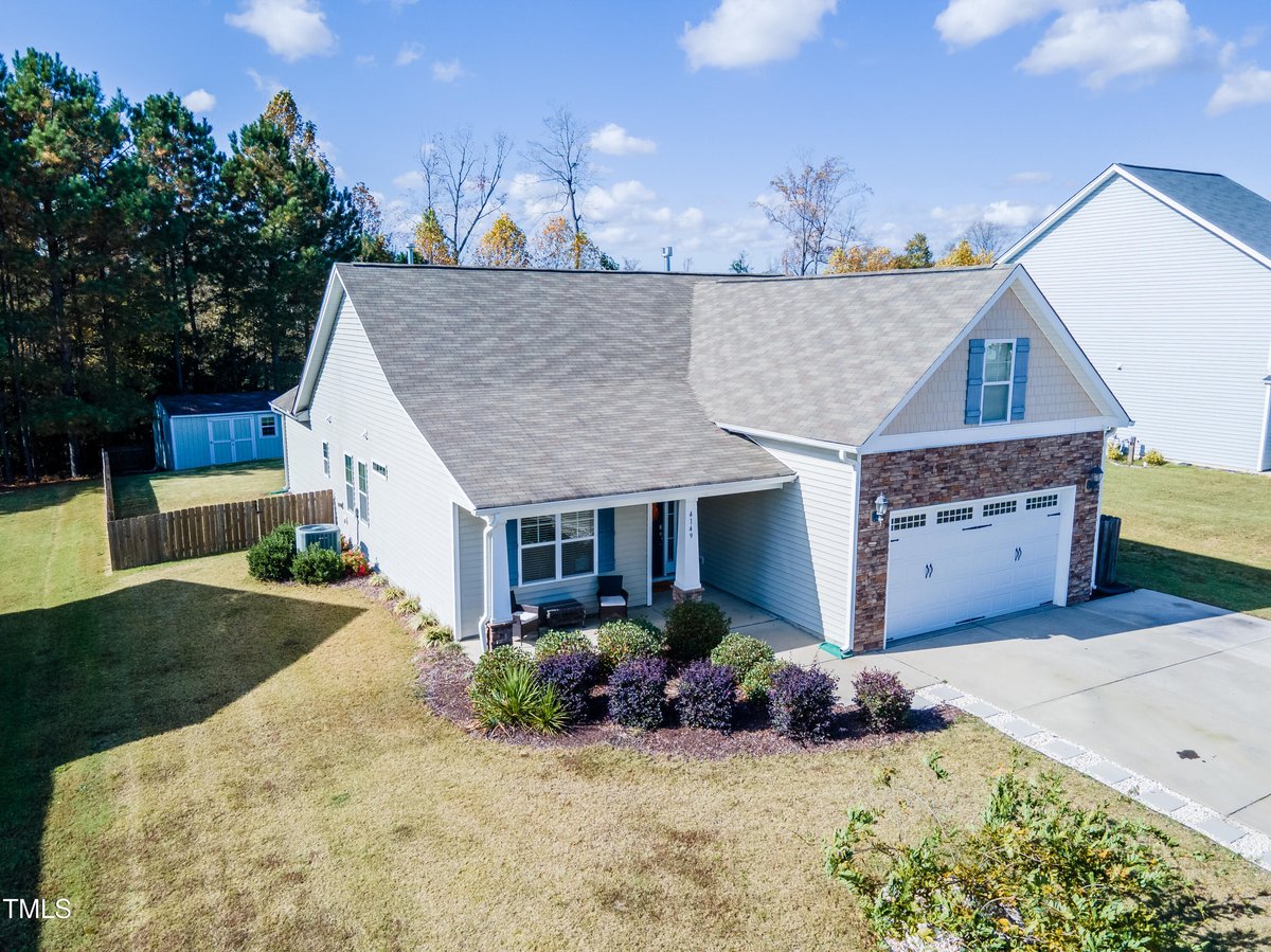 4149 Weavers Pond Drive, Zebulon NC 27597