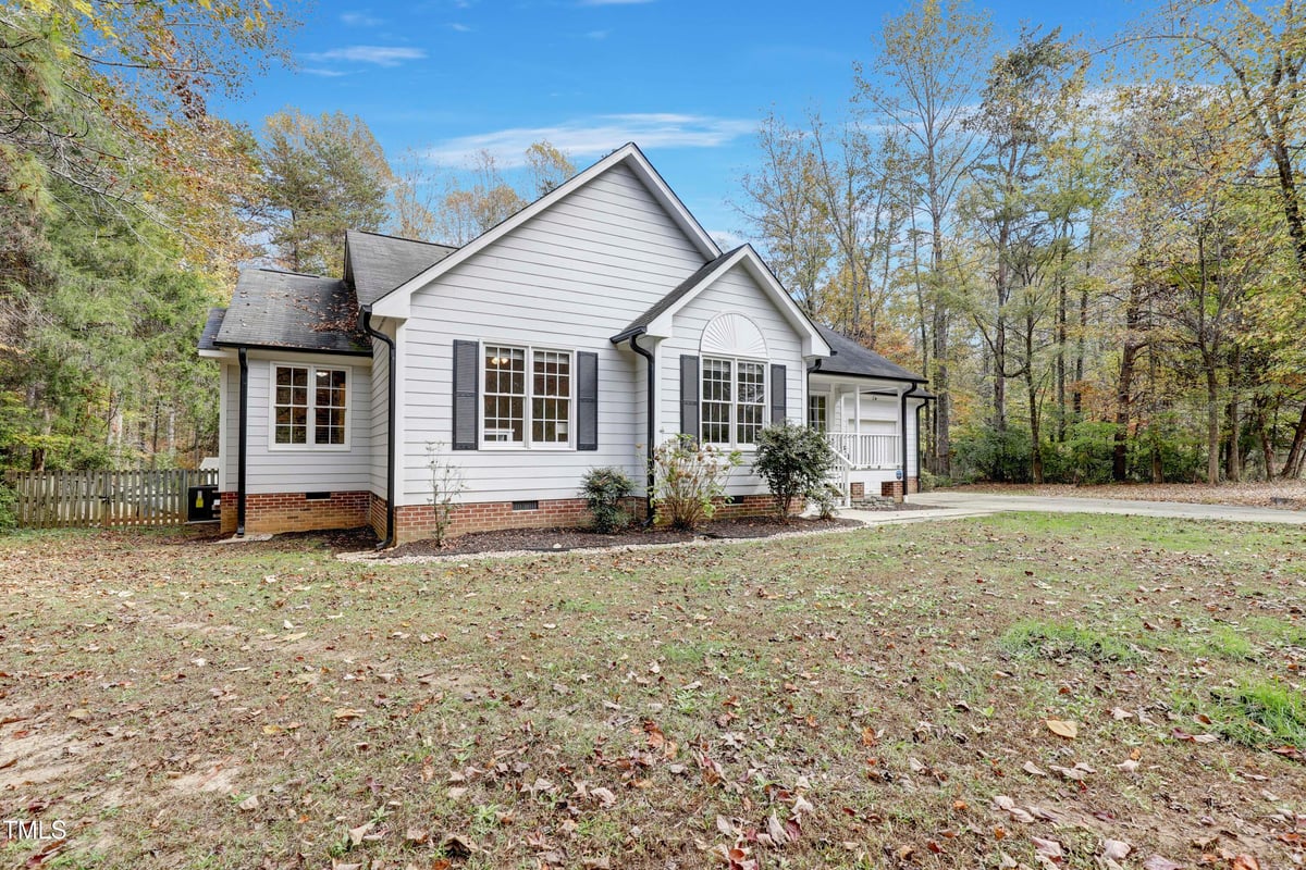 801 Possum Walk Lane, Mebane NC 27302