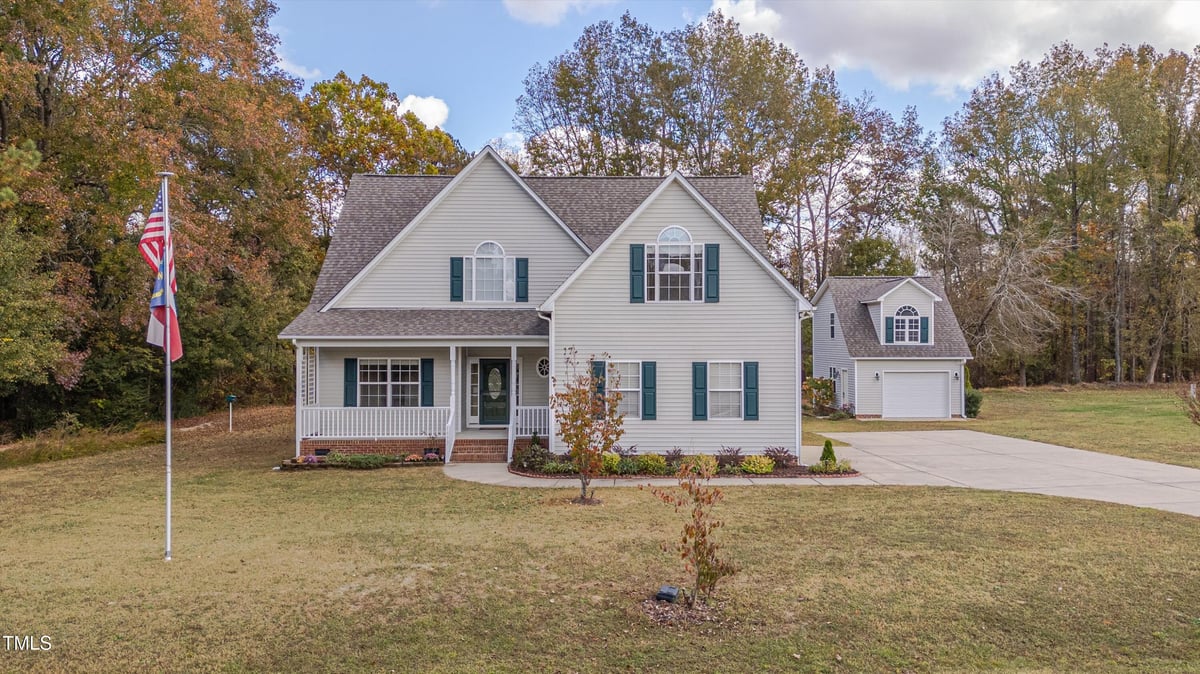 1493 Grassy Hills Lane, Holly Springs NC 27540