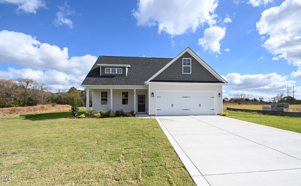 248 Johnson Ridge Way, Four Oaks NC 27524