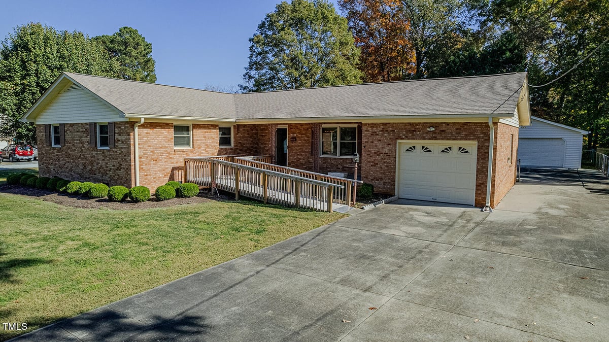 5036 Autumn Drive, Durham NC 27712