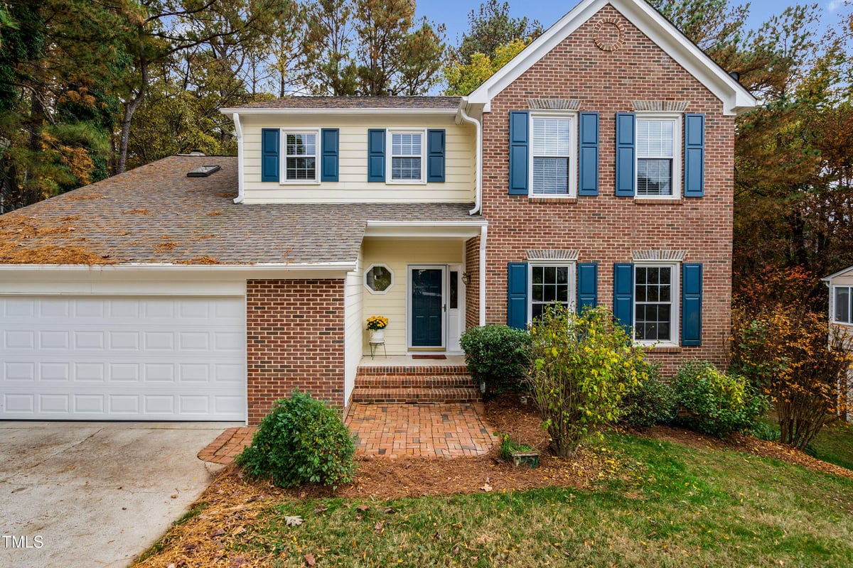 110 Swallow Hill Ct, Cary NC 27513