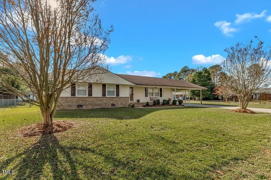 105 W Poppy Street, Dunn NC 28334