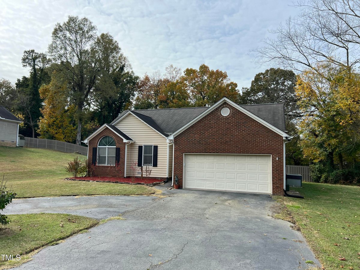 115 Random Lane, Burlington NC 27215