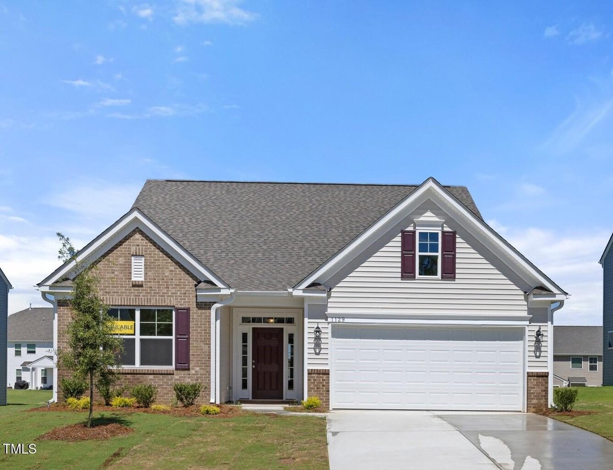 1129 Capulet Drive, Burlington NC 27215