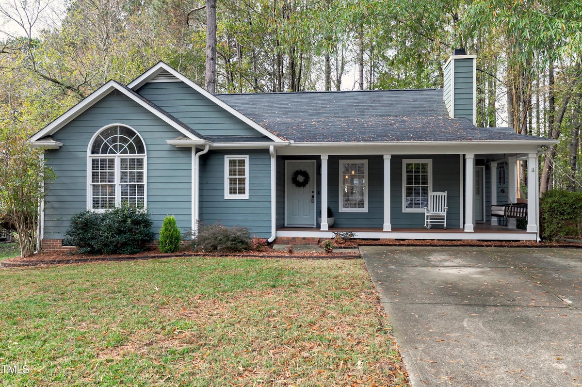 2713 Glastonbury Road, Apex NC 27539