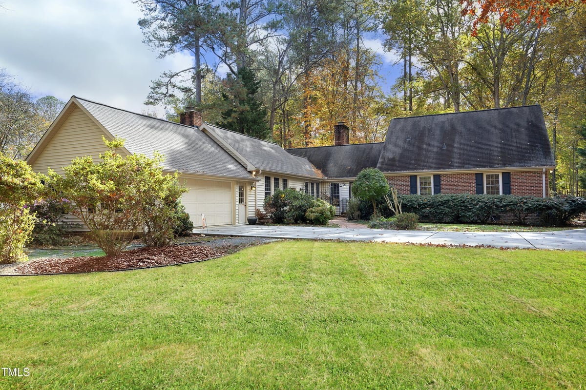 108 Saddle Ridge Road, Chapel Hill NC 27514