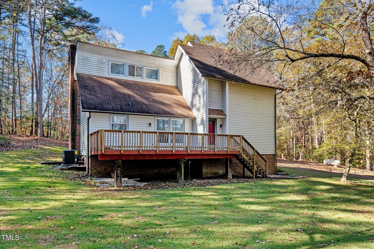 38 Hilltop Road, Sanford NC 27330