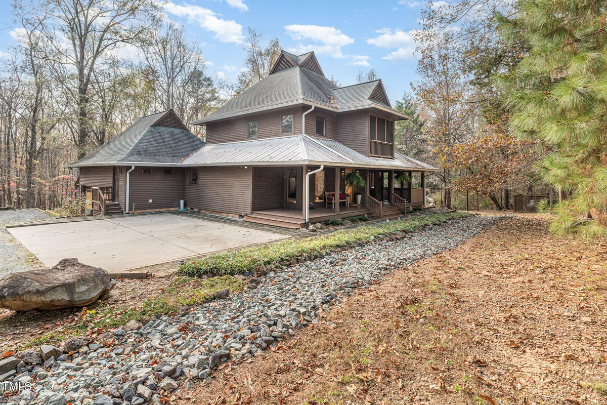 152 Blue Grass Trail, Pittsboro NC 27312