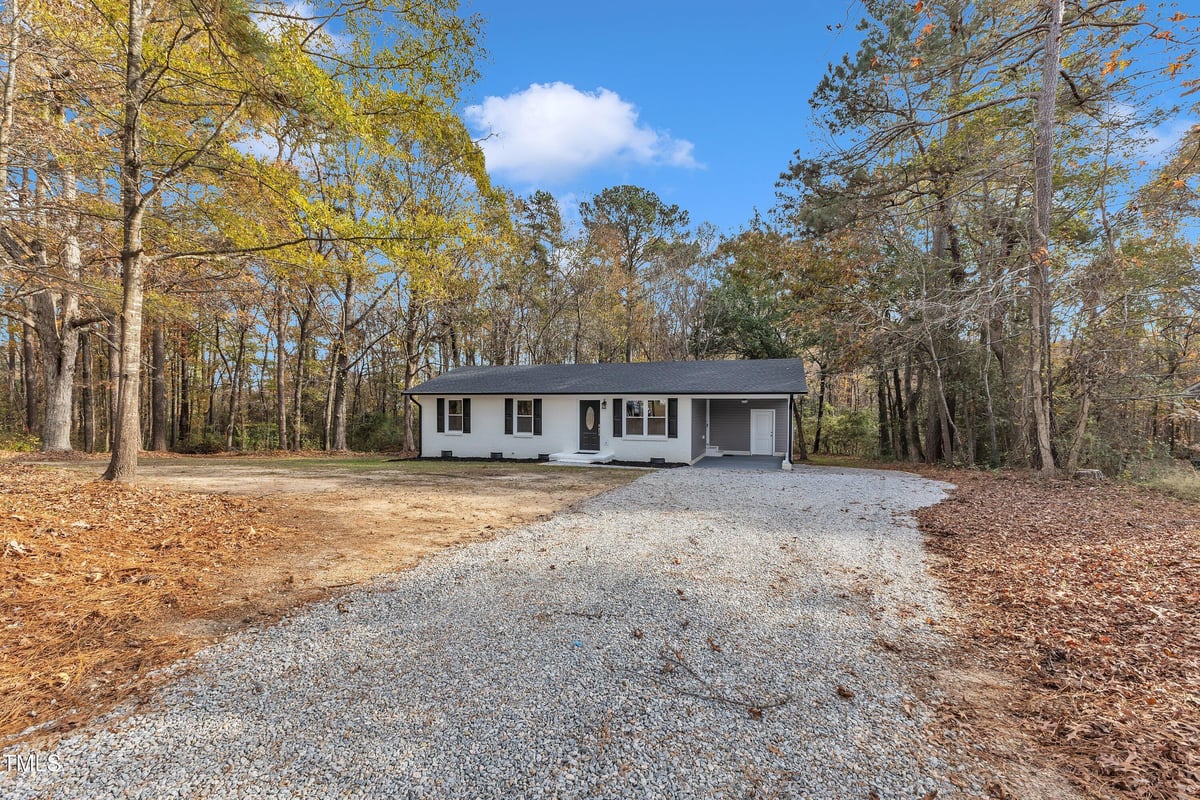 1518 Parks Village Road, Zebulon NC 27597