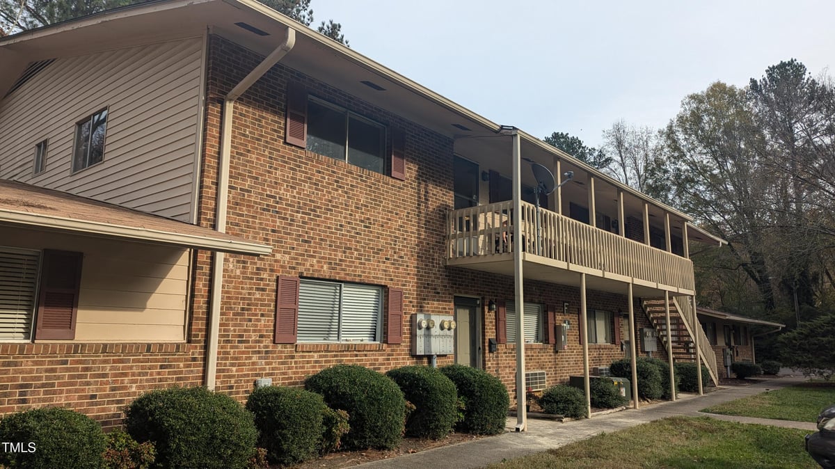 130 S Estes Drive Unit 6, Chapel Hill NC 27514