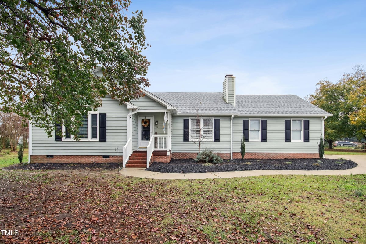 20 Annie V Drive, Clayton NC 27520