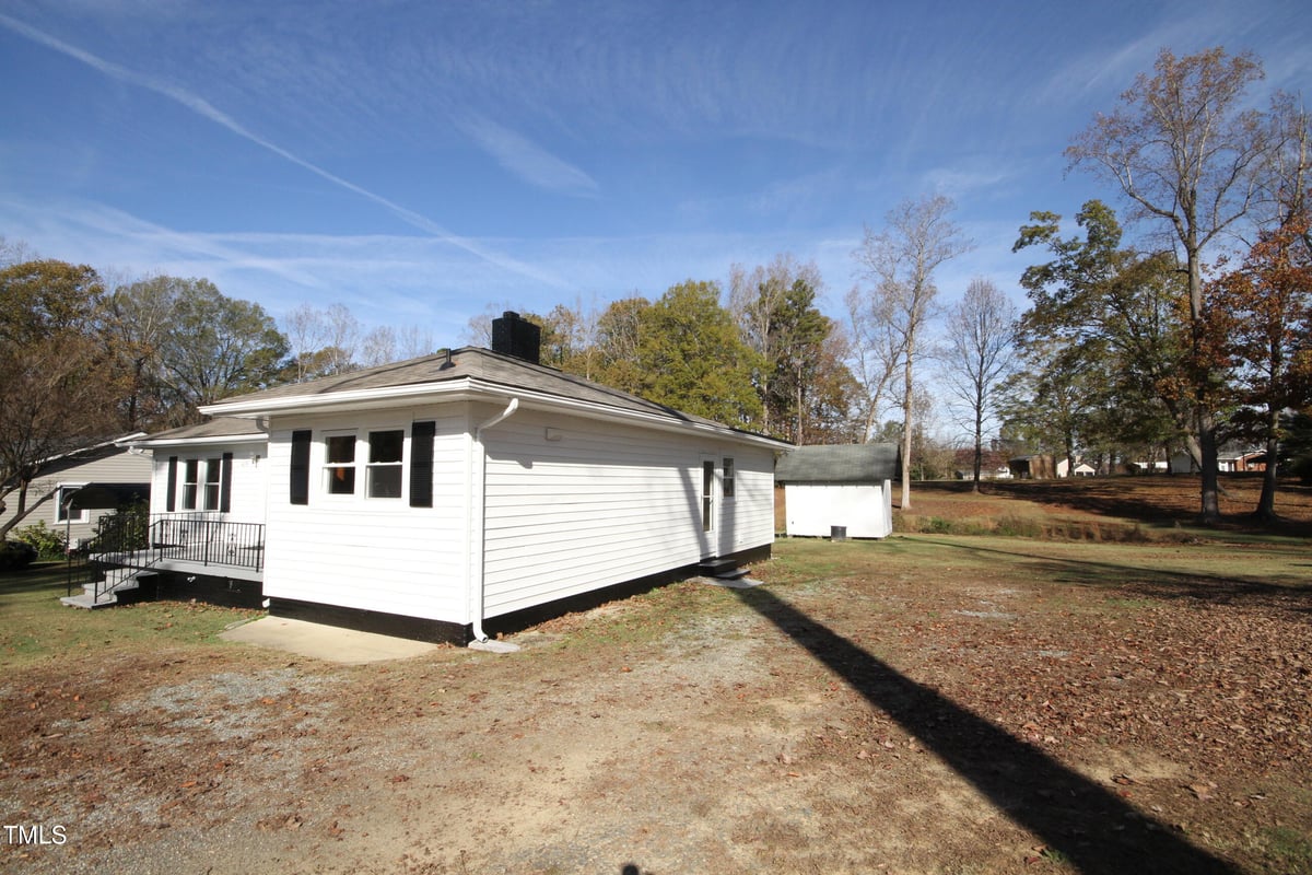 659 Loop Road, Burlington NC 27217