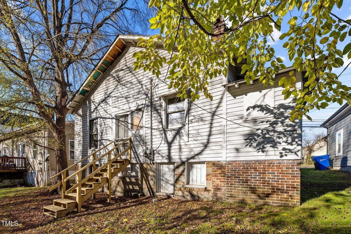 907 S Alston Avenue, Durham NC 27701