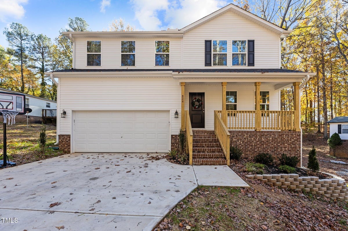 824 Estes Lane Lane, Holly Springs NC 27540