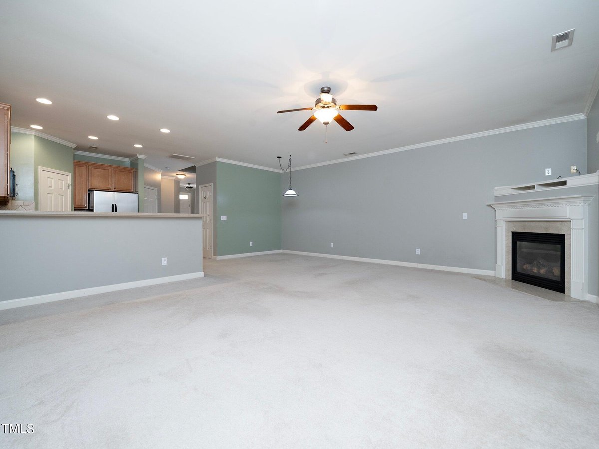 2523 Spring Oaks Way, Raleigh NC 27614