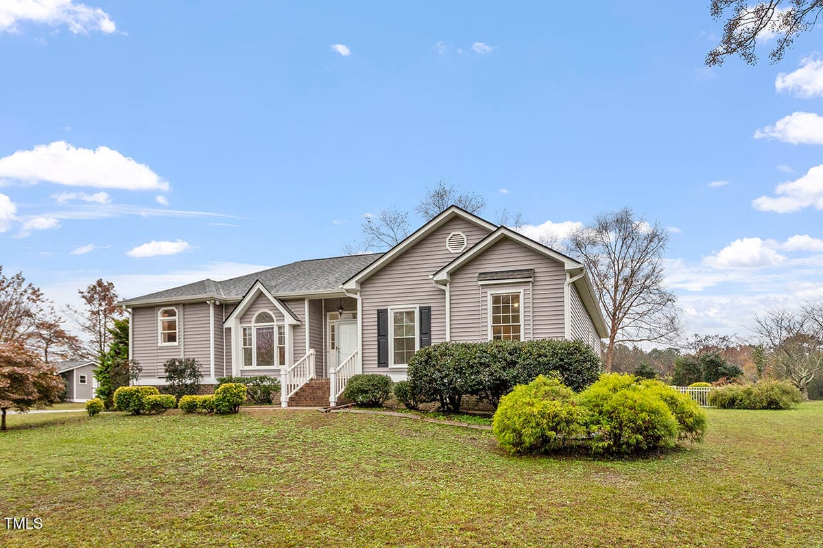 3405 Apple Meadow Drive, Fuquay Varina NC 27526