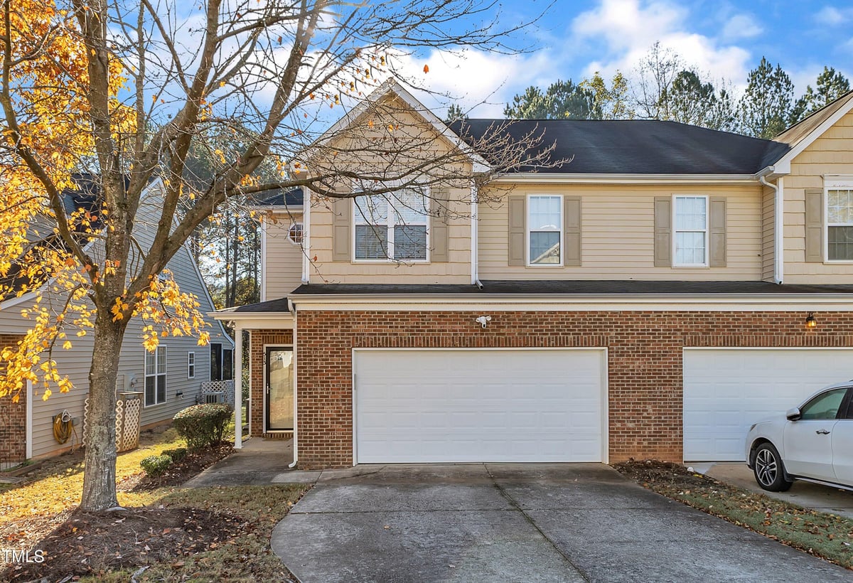 513 Woodson Drive, Clayton NC 27527