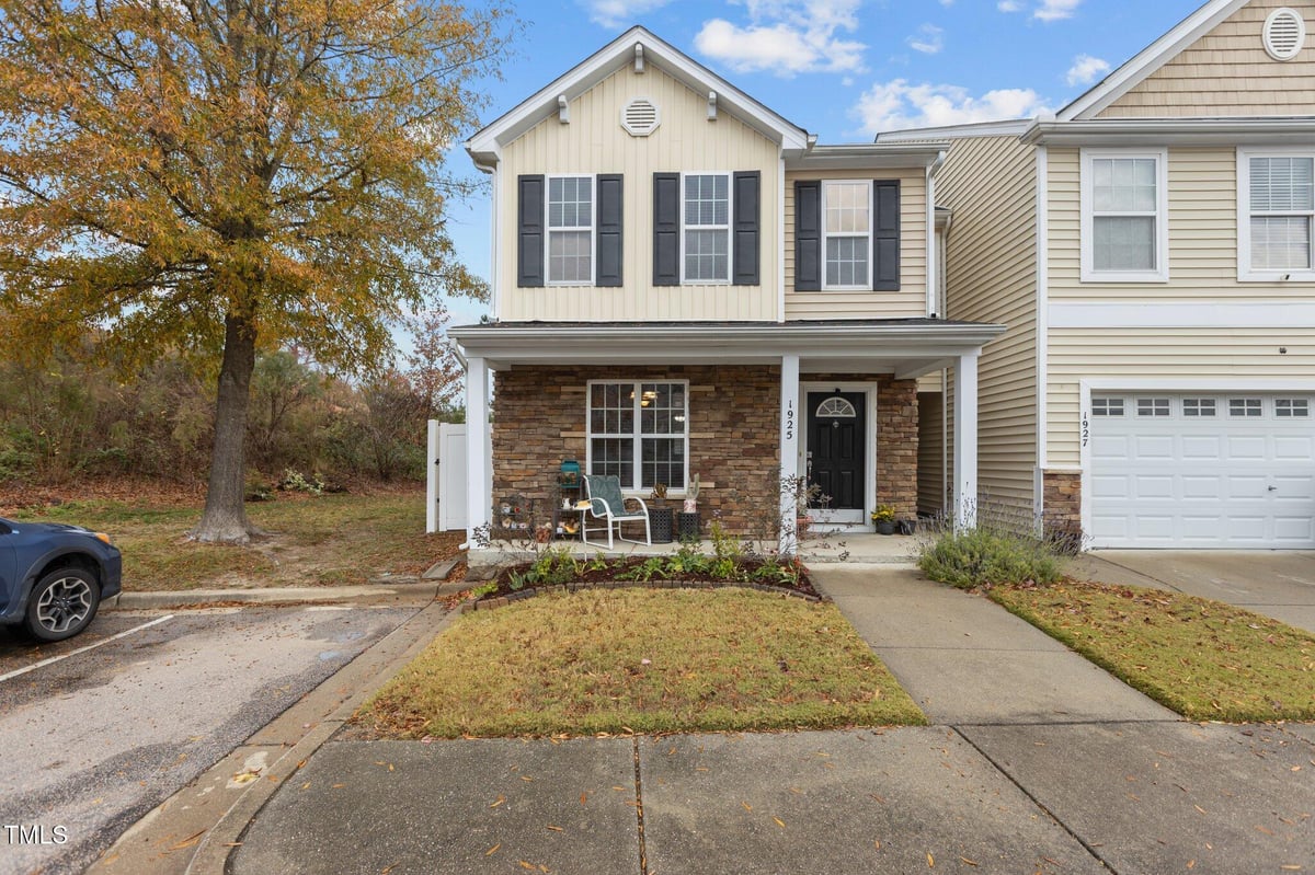 1925 Serenade Circle, Raleigh NC 27610