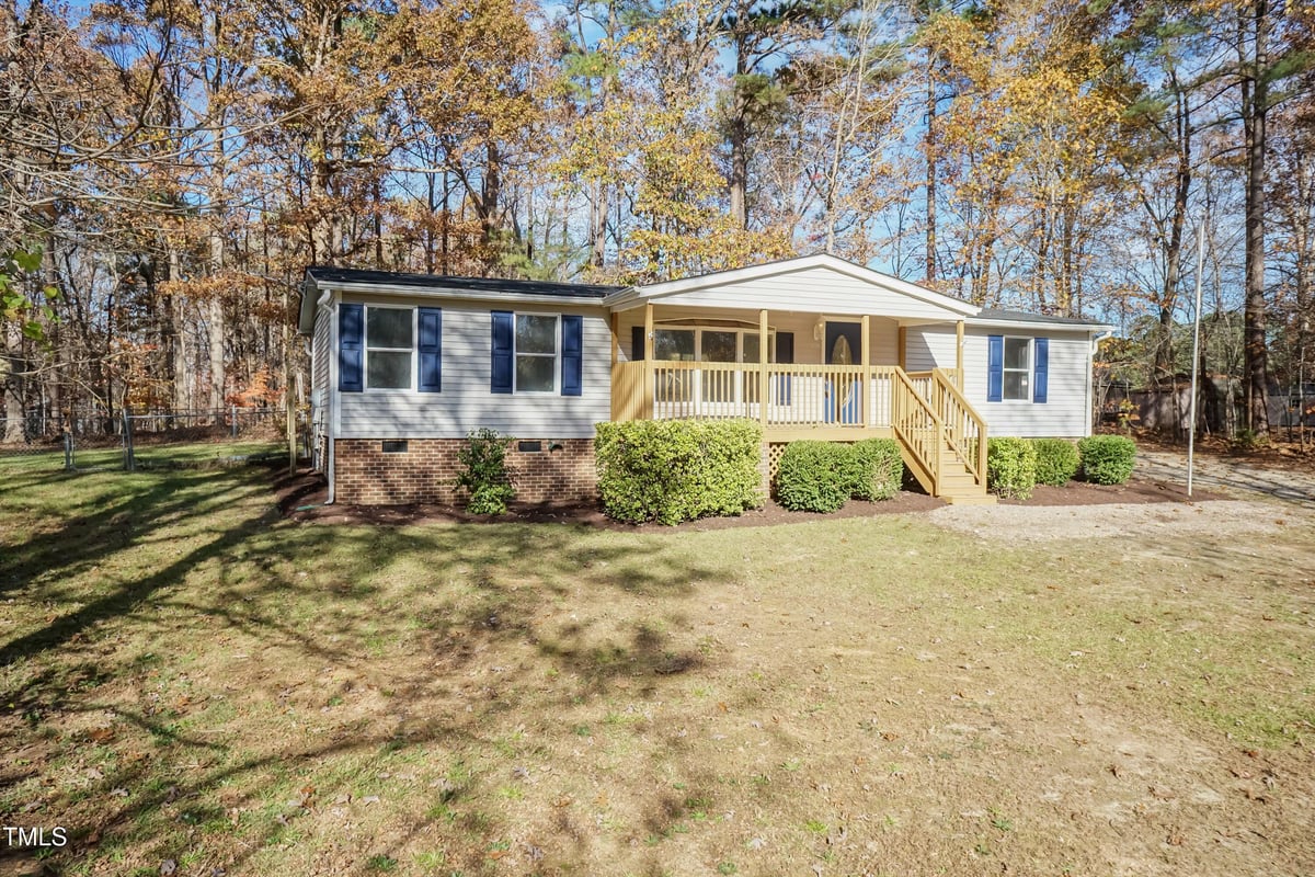 20 Hidden Stream Drive, Youngsville NC 27596