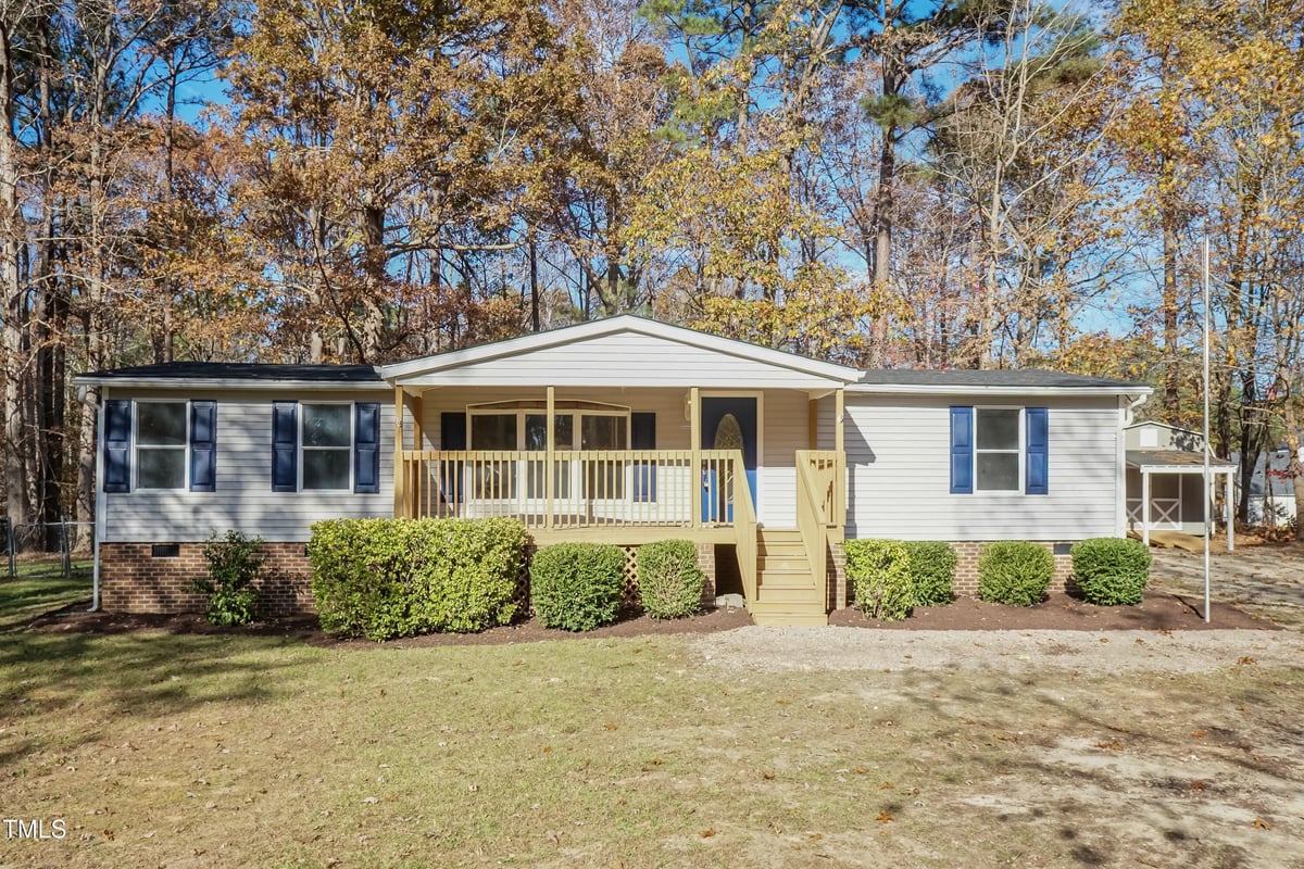 20 Hidden Stream Drive, Youngsville NC 27596