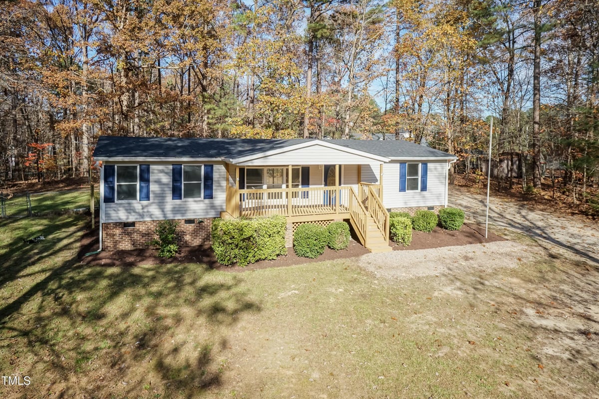 20 Hidden Stream Drive, Youngsville NC 27596