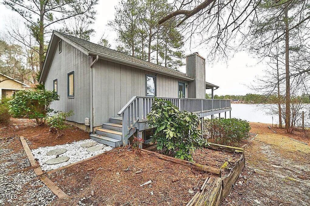 148 Silver Lake Pt Point, Sanford NC 27332