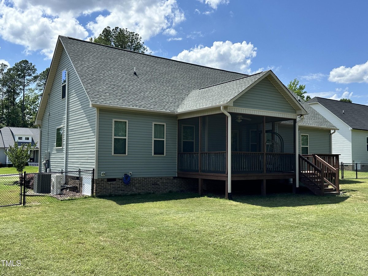 203 Long Grass Drive, Smithfield NC 27577