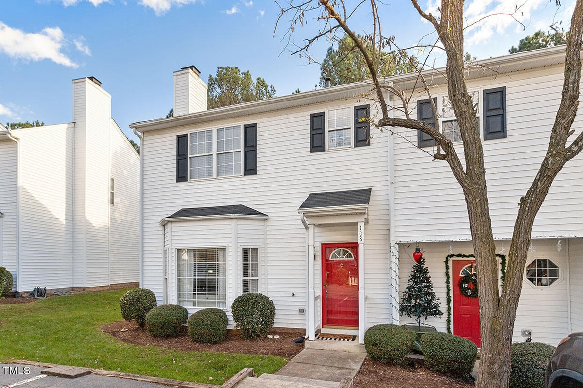 108 Pointe Crest Court, Cary NC 27513